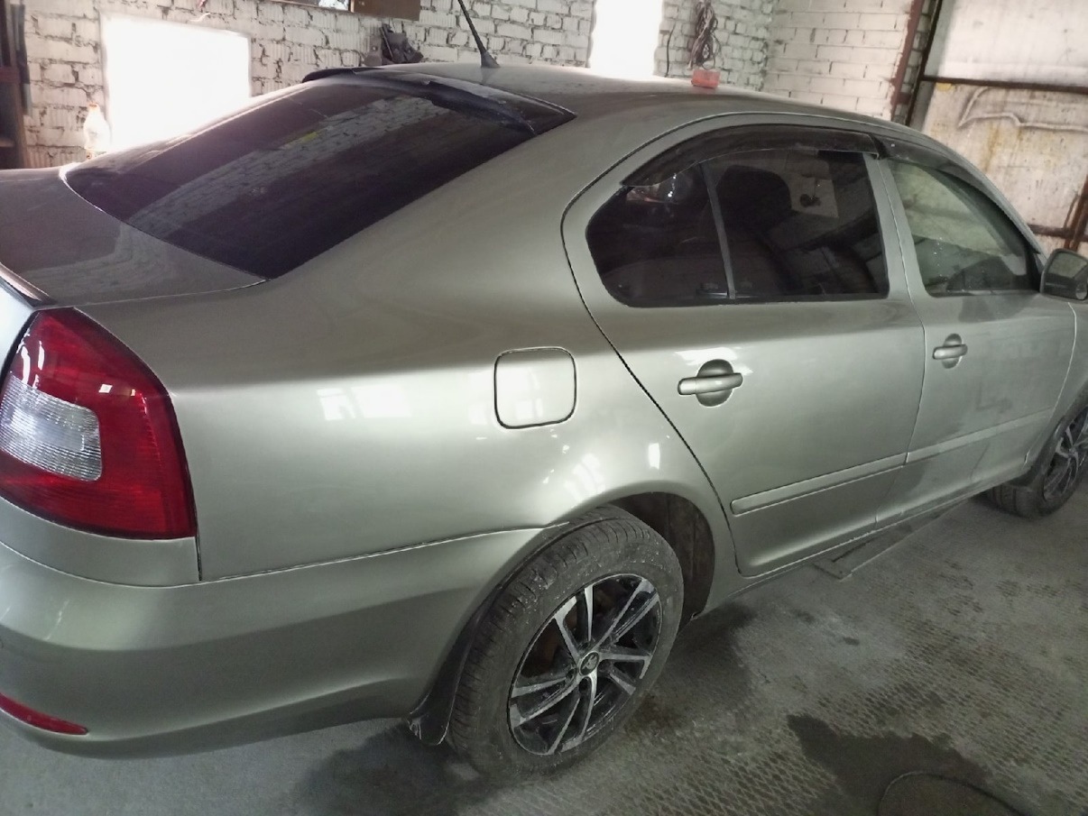Ремонт крыла Skoda Octavia